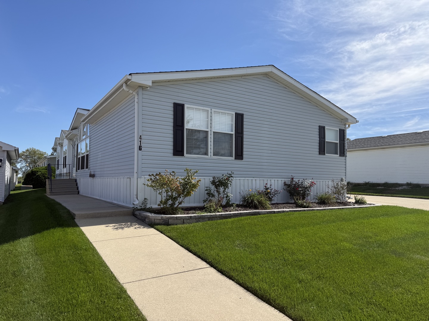 416 Hyacinth Lane Property Photo 2