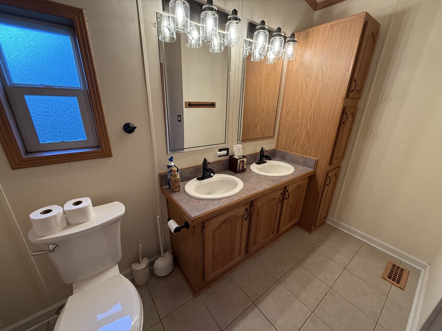 416 Hyacinth Lane Property Photo 11