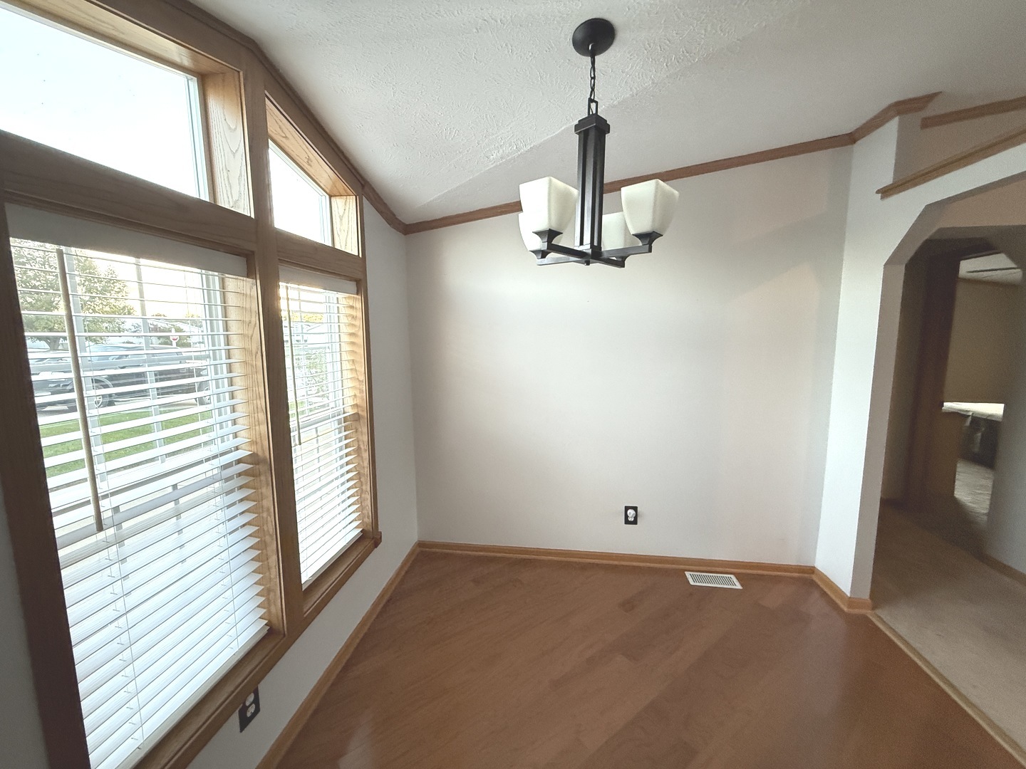 416 Hyacinth Lane Property Photo 14
