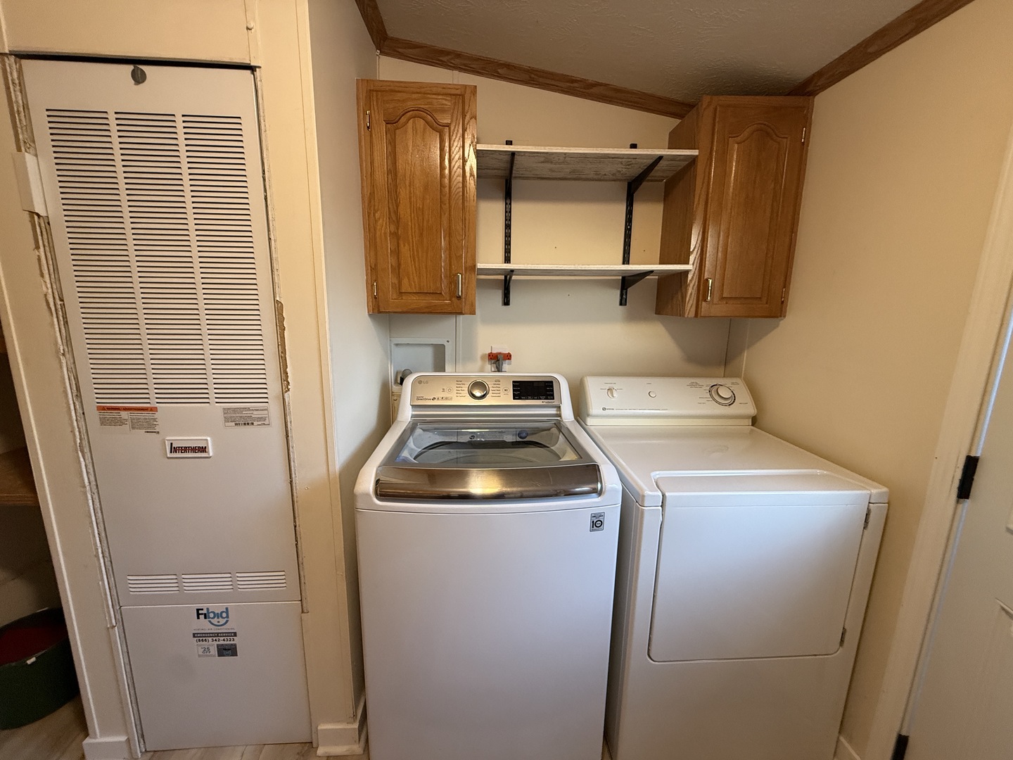 416 Hyacinth Lane Property Photo 16