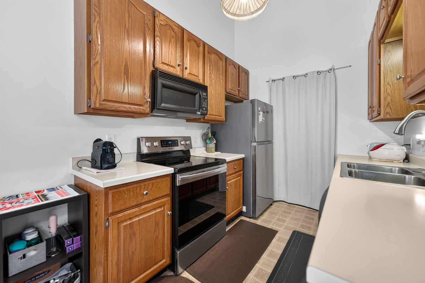 1802 Kennicott Court 1802 Property Photo 12