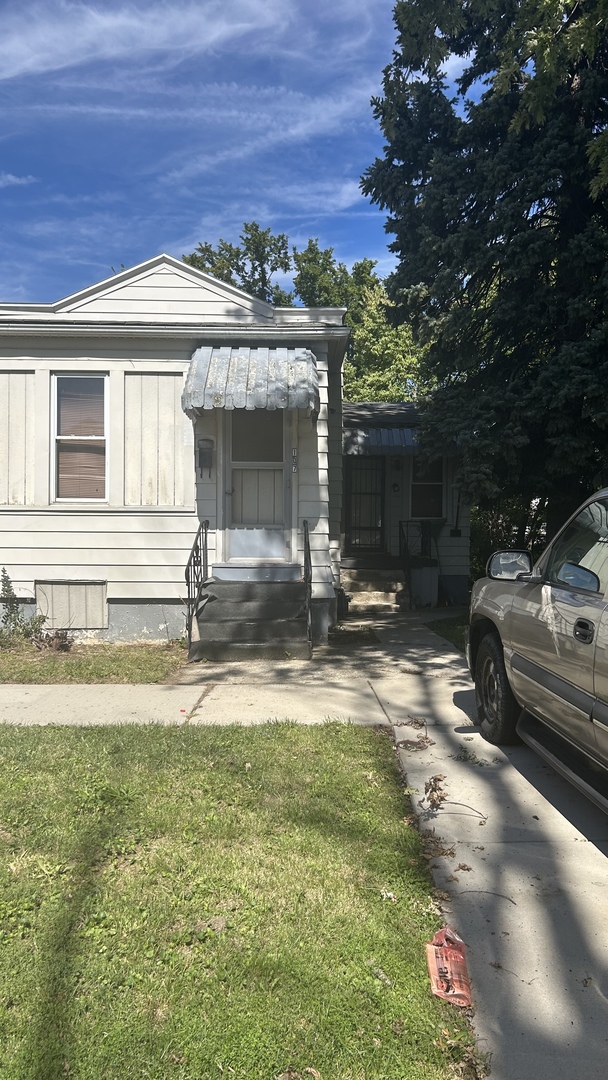 107 E 25th Street