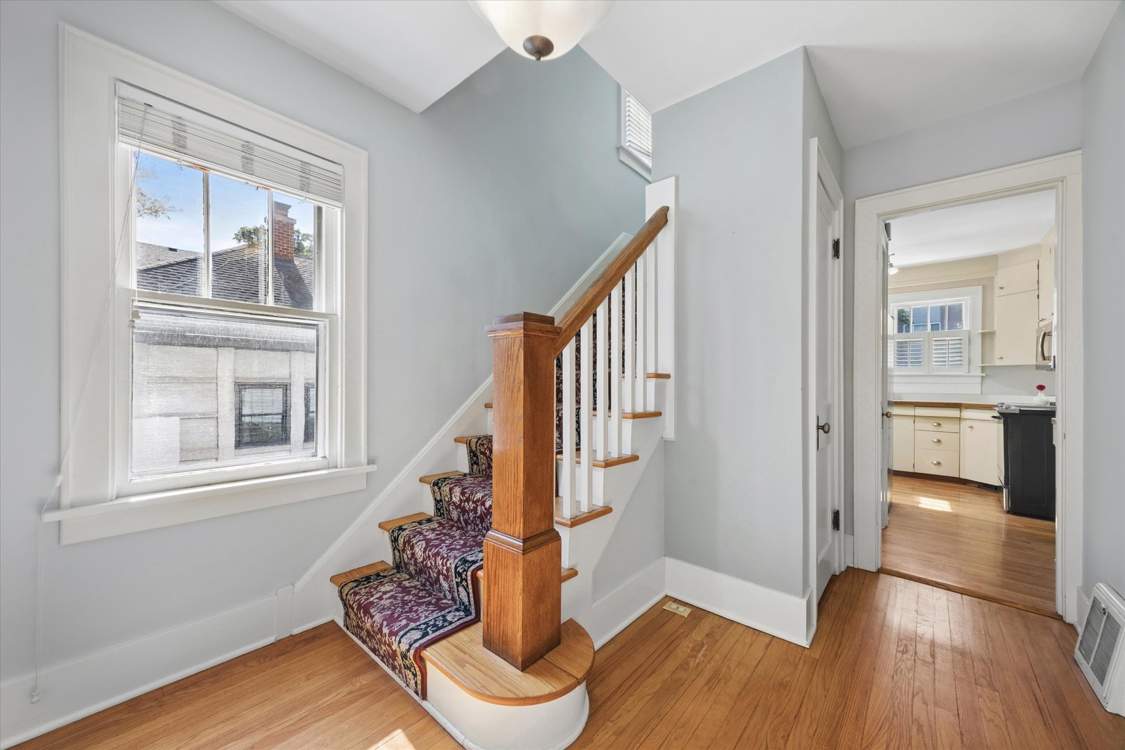 808 Howard Street Property Photo 2
