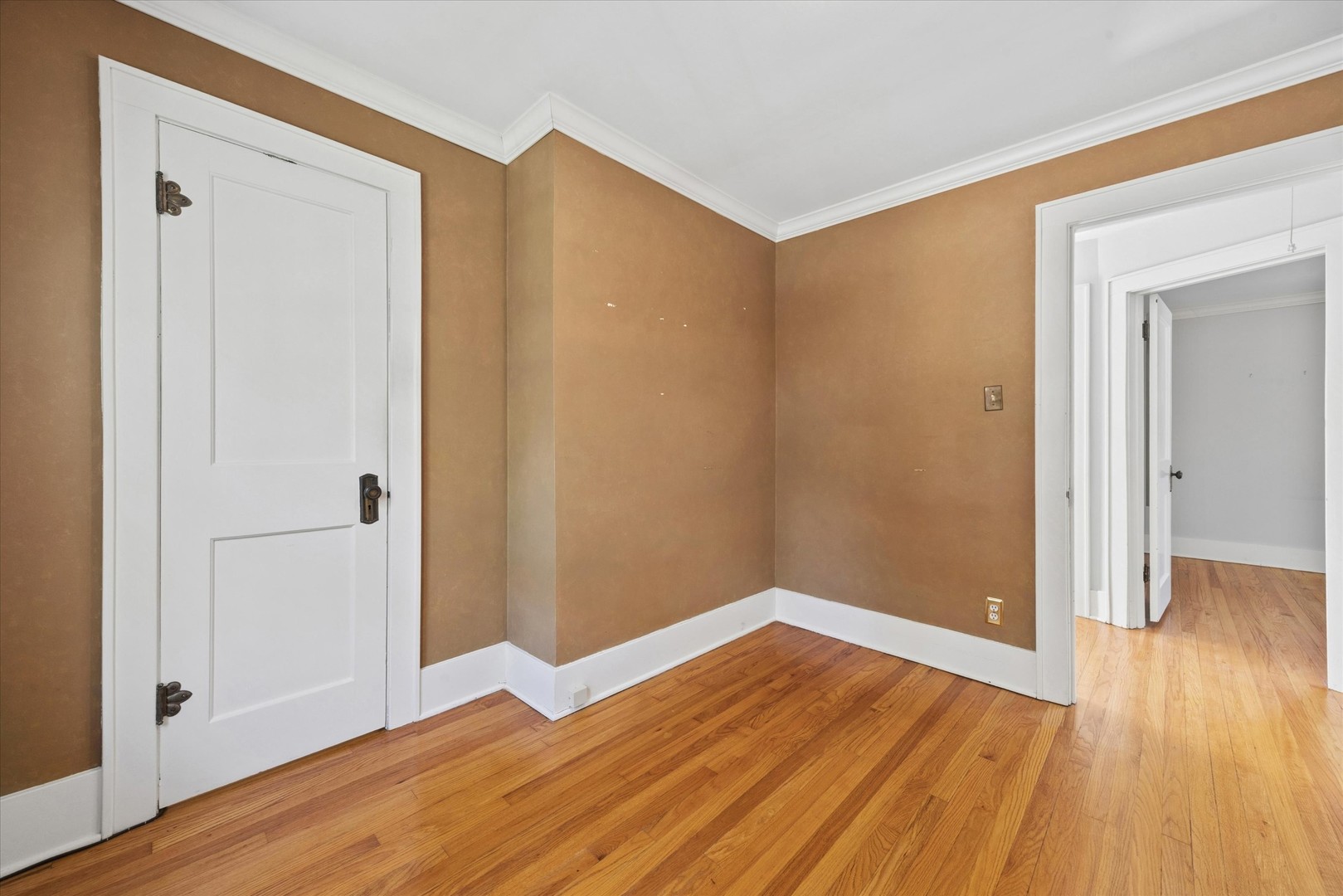 808 Howard Street Property Photo 23