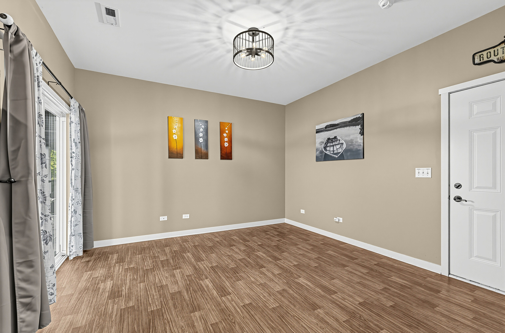 5 River Row Property Photo 13