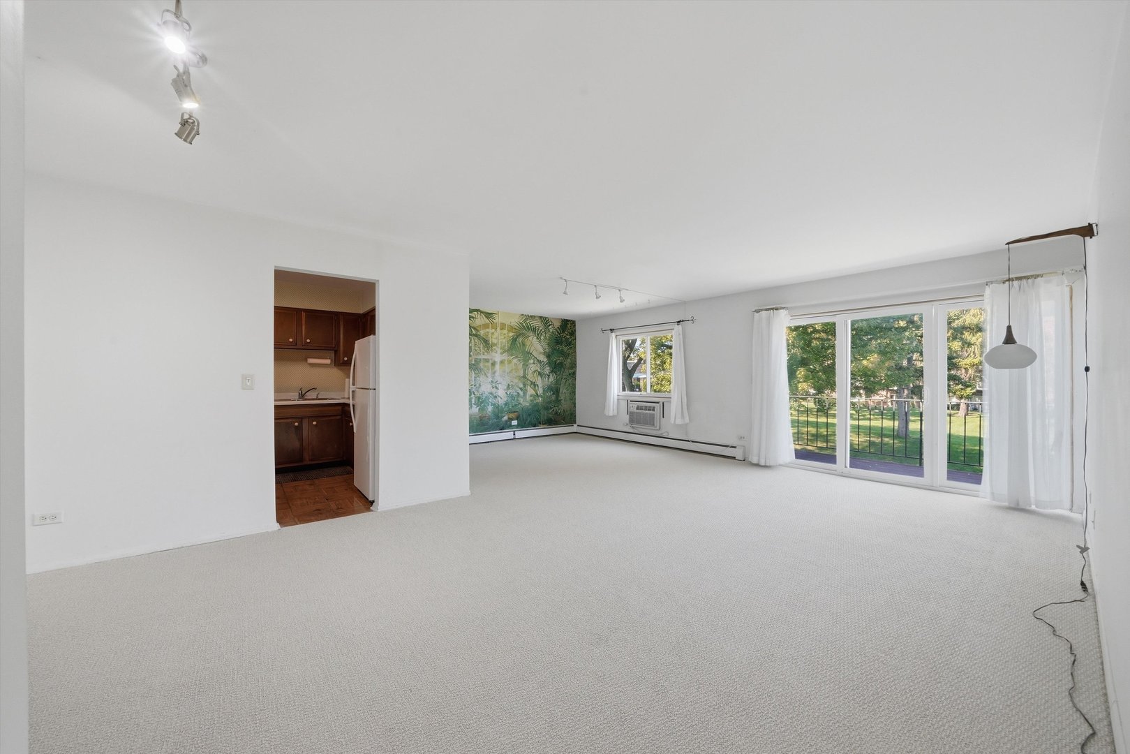 10361 Dearlove Road 2c Property Photo 8