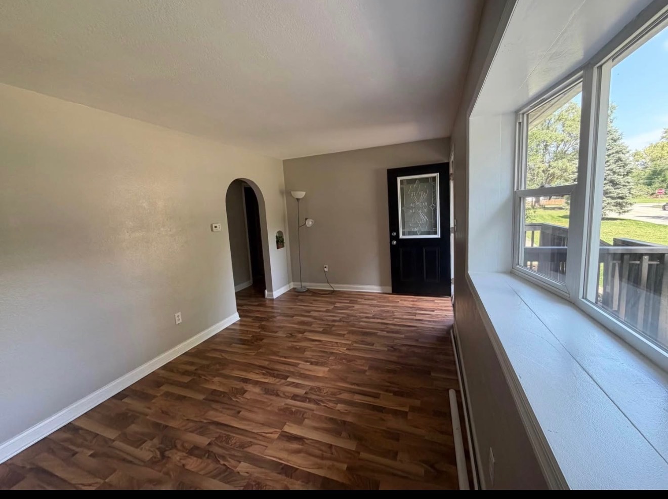 1009 Sherman Street Property Photo 2