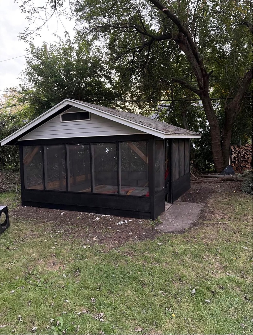 1009 Sherman Street Property Photo 9