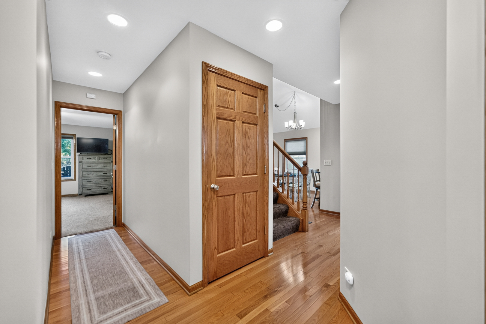 9 E South Avenue Property Photo 6