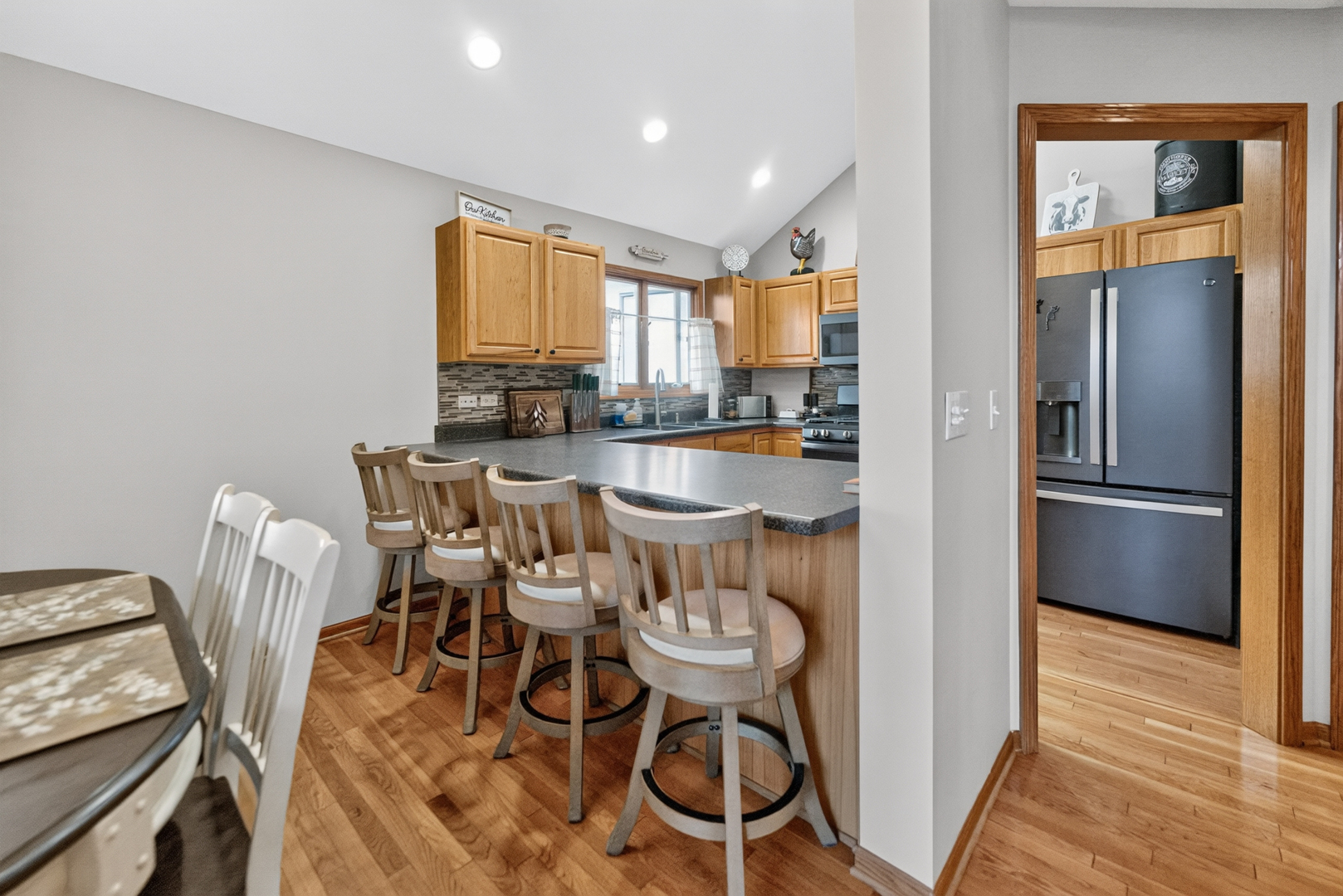 9 E South Avenue Property Photo 17