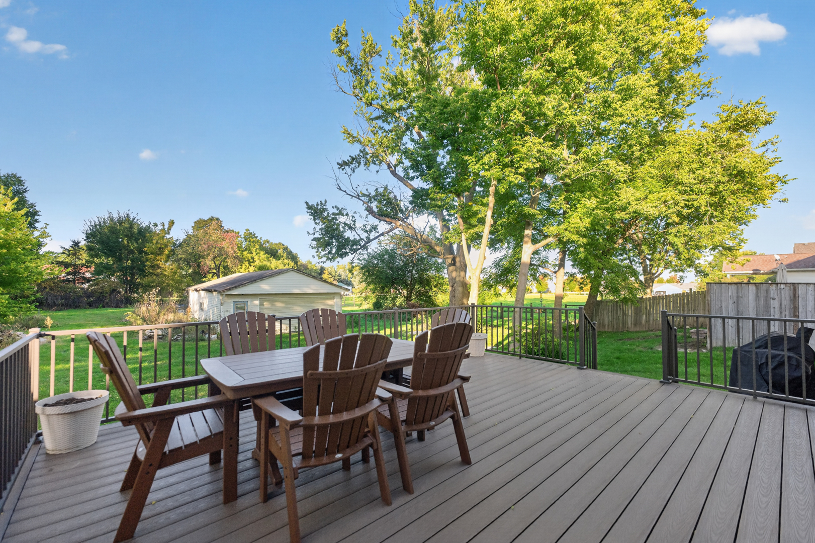 9 E South Avenue Property Photo 41