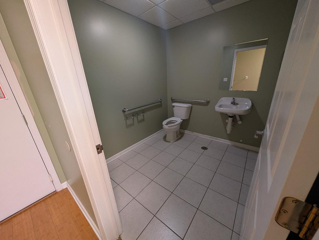 17605 S Oak Park Avenue A Property Photo 7
