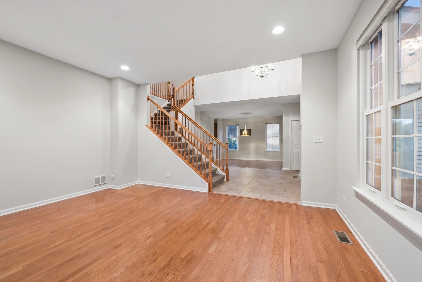 207 Willington Way Property Photo 6
