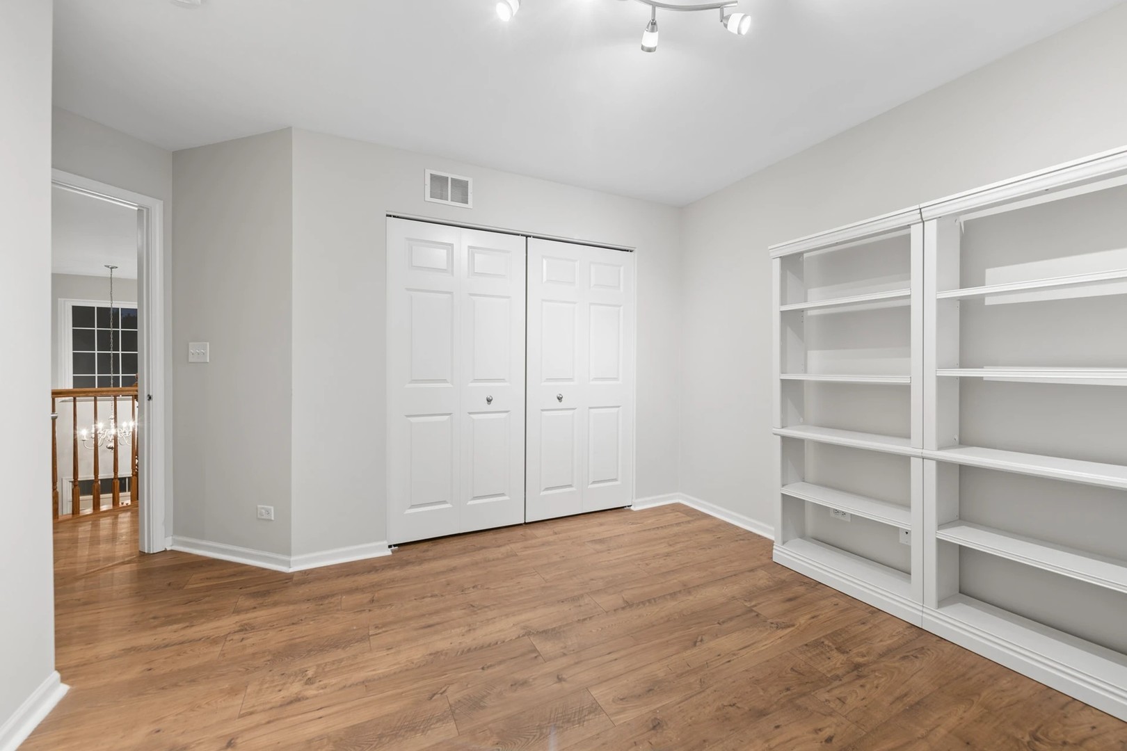 207 Willington Way Property Photo 21