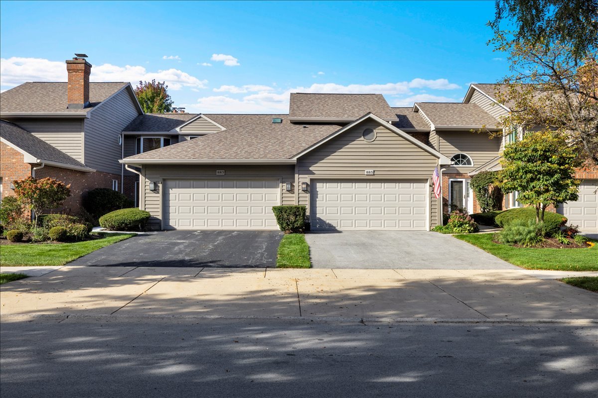 885 Saddlewood Drive Property Photo 1