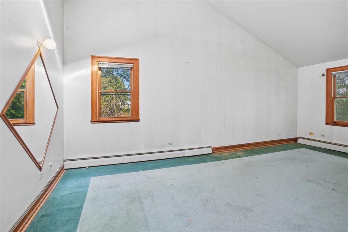 100 W Natoma Avenue Property Photo 12