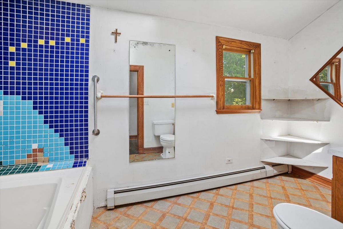 100 W Natoma Avenue Property Photo 14