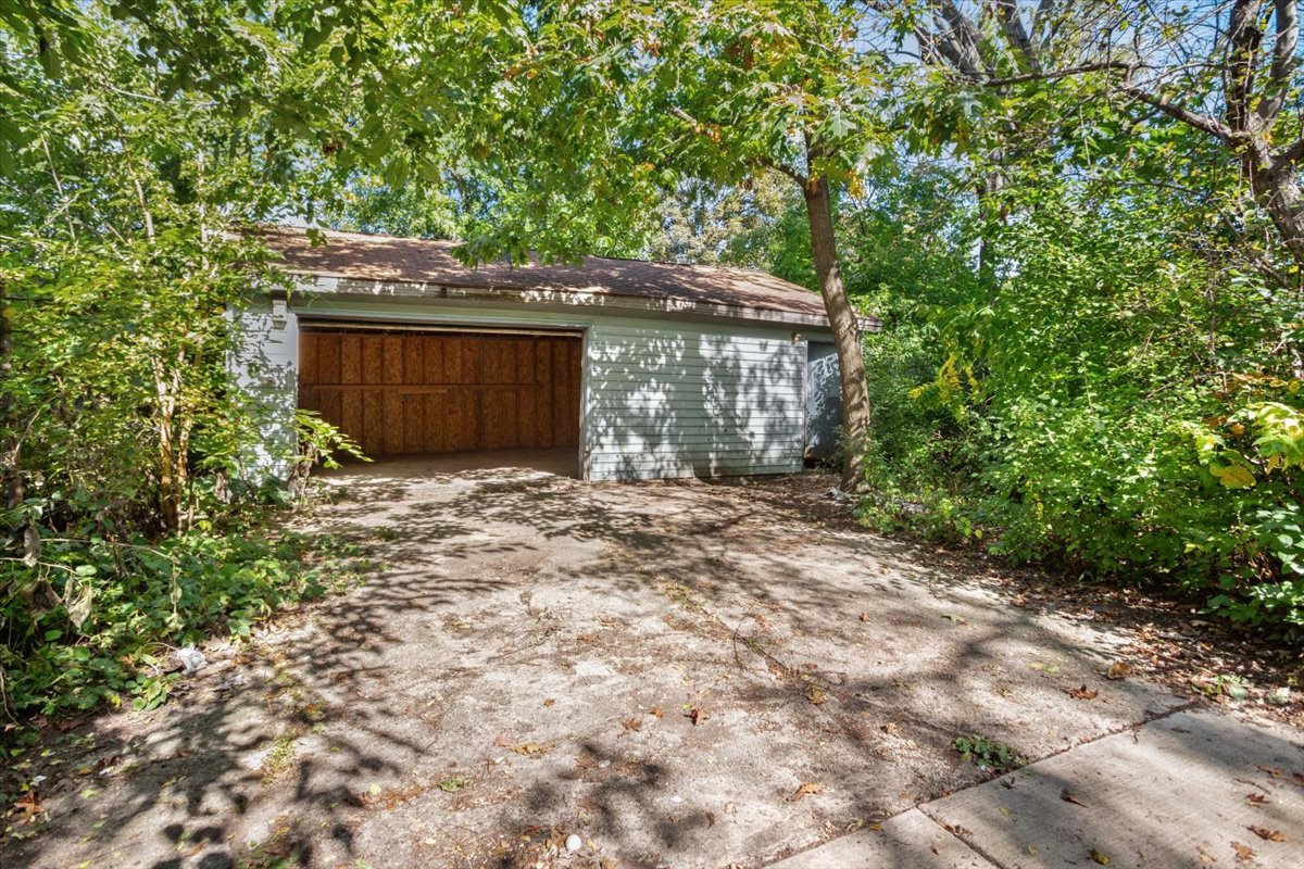 100 W Natoma Avenue Property Photo 19