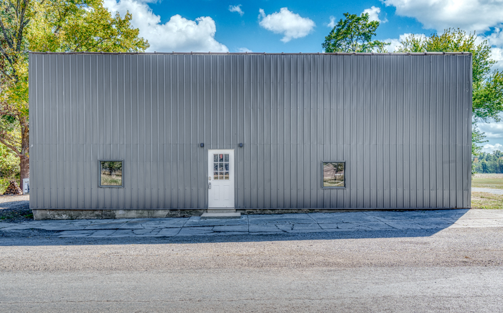 305 E Jefferson Avenue Property Photo 1