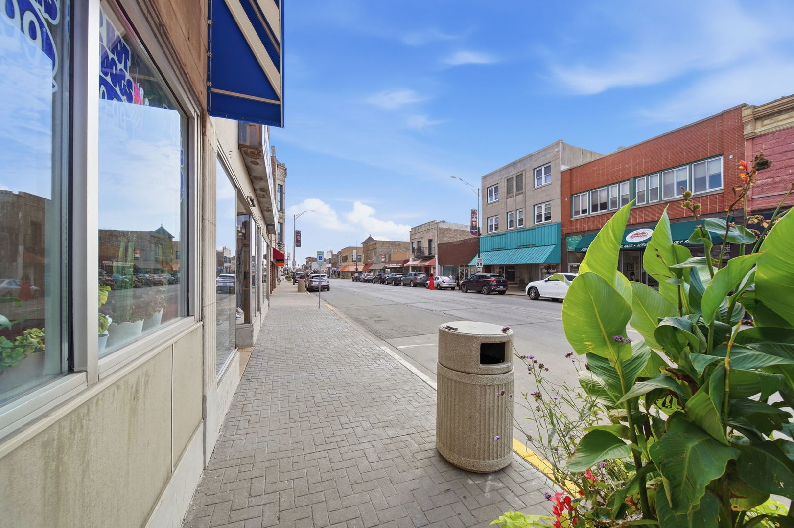 13005 Western Avenue Property Photo 17