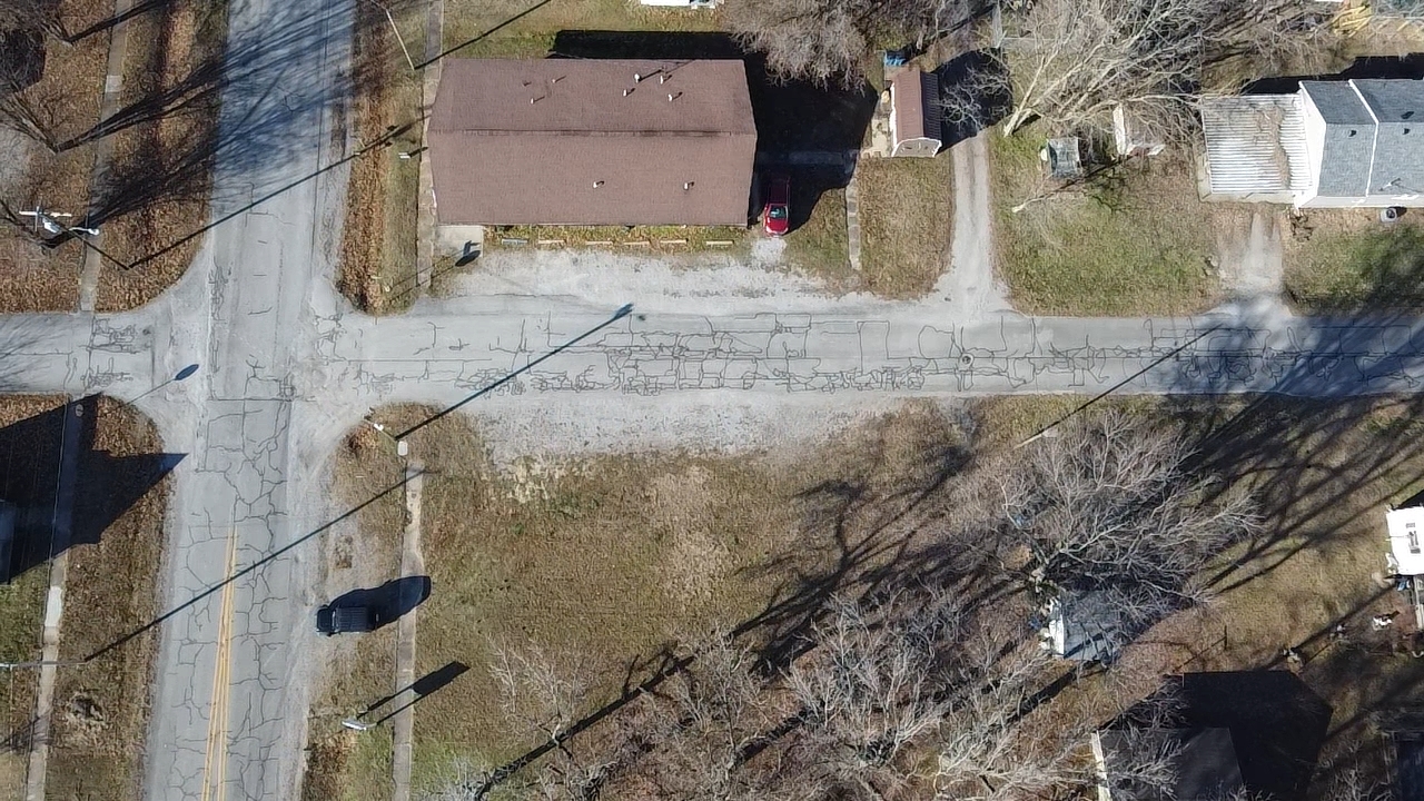 502 W Franklin Avenue Property Photo 4