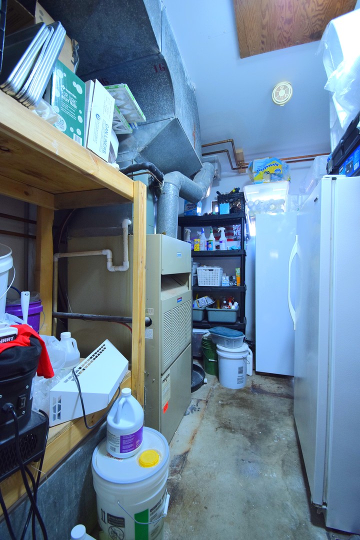 502 W Franklin Avenue Property Photo 25