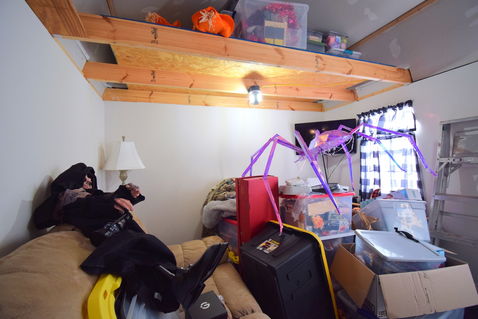 502 W Franklin Avenue Property Photo 32