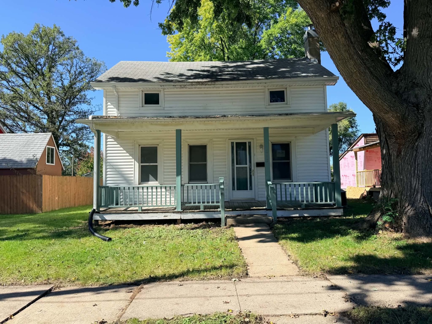 812 N 1st Street Property Photo 1
