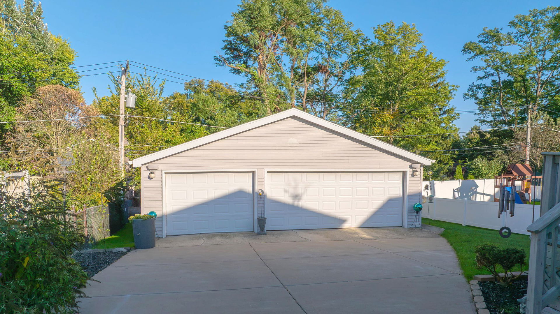 4517 Belmont Road Property Photo 6