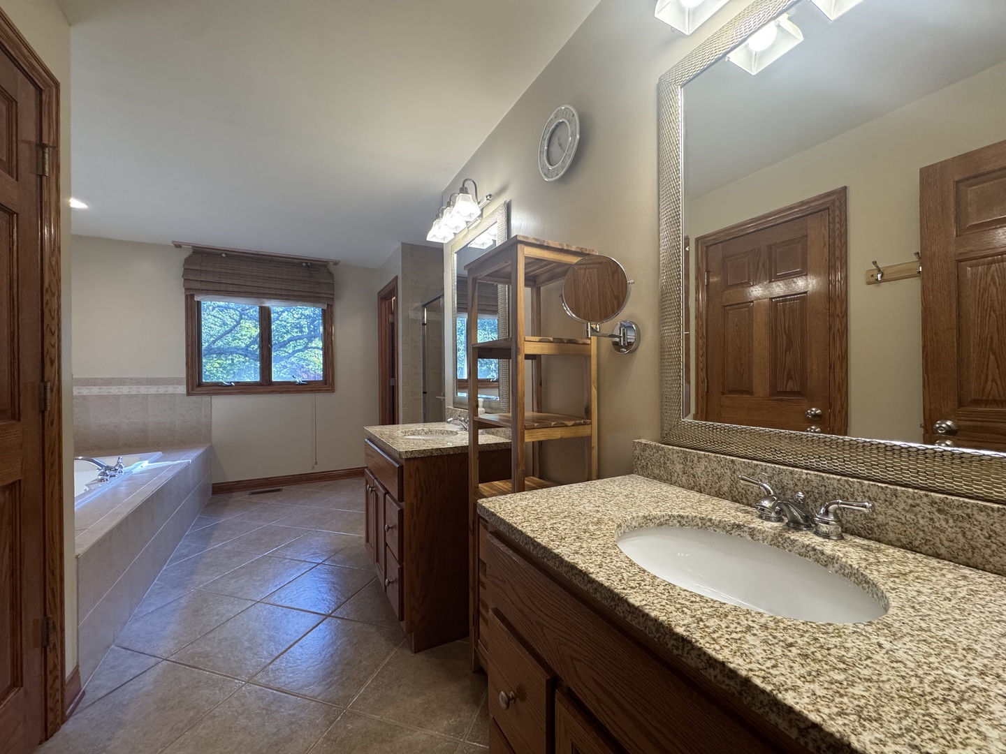 5 Heather Hill Property Photo 25