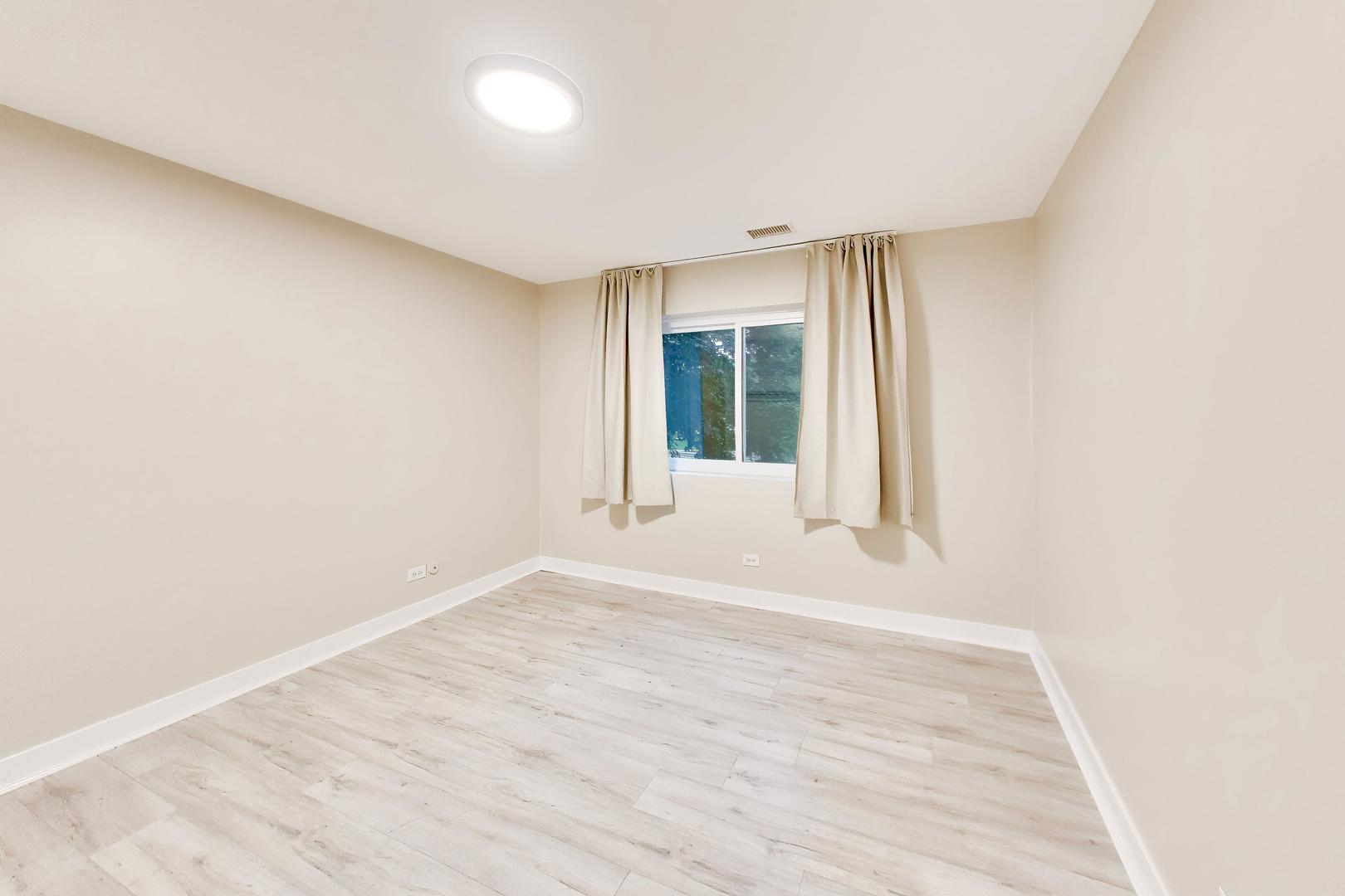 1030 S Fernandez Avenue 2b Property Photo 9