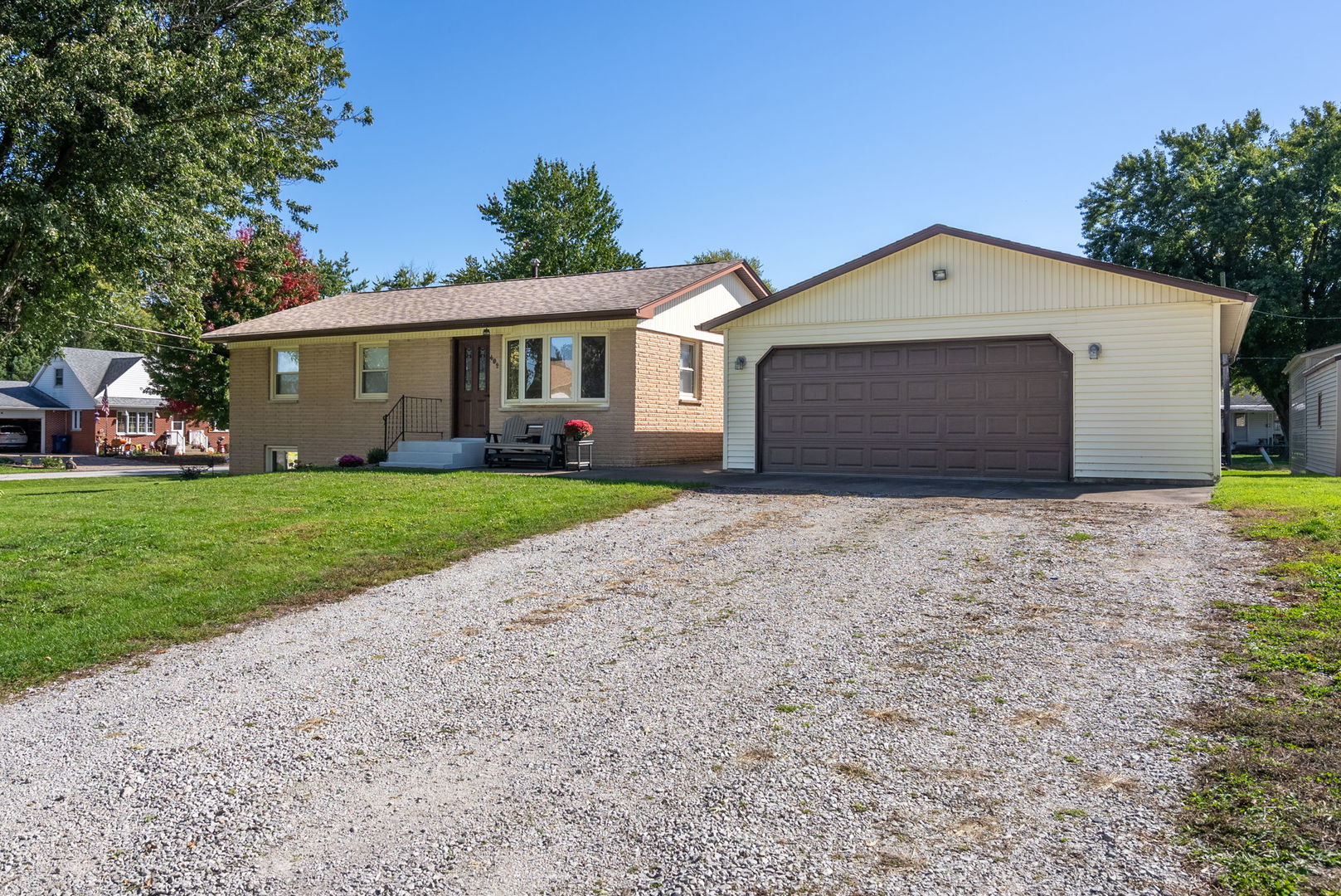 402 4th Avenue Property Photo 1