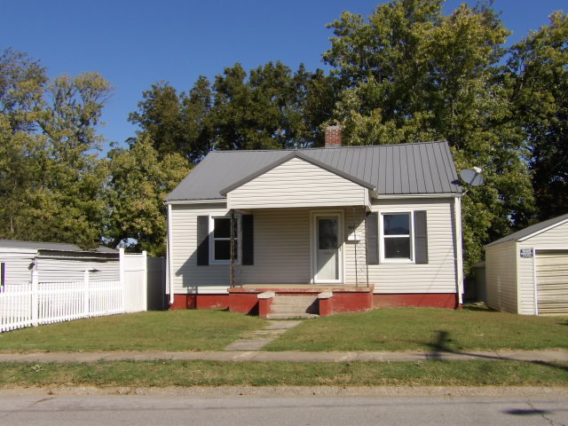 108 W State Street Property Photo 1
