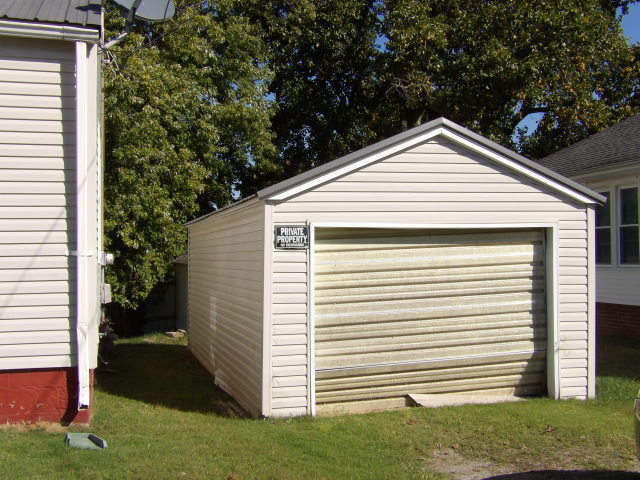 108 W State Street Property Photo 2