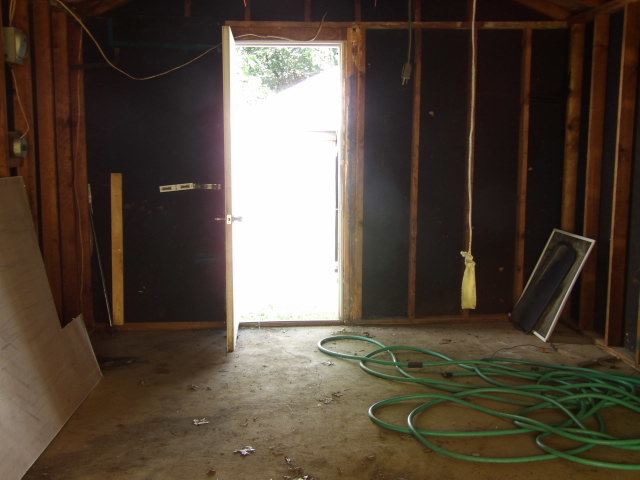 108 W State Street Property Photo 3