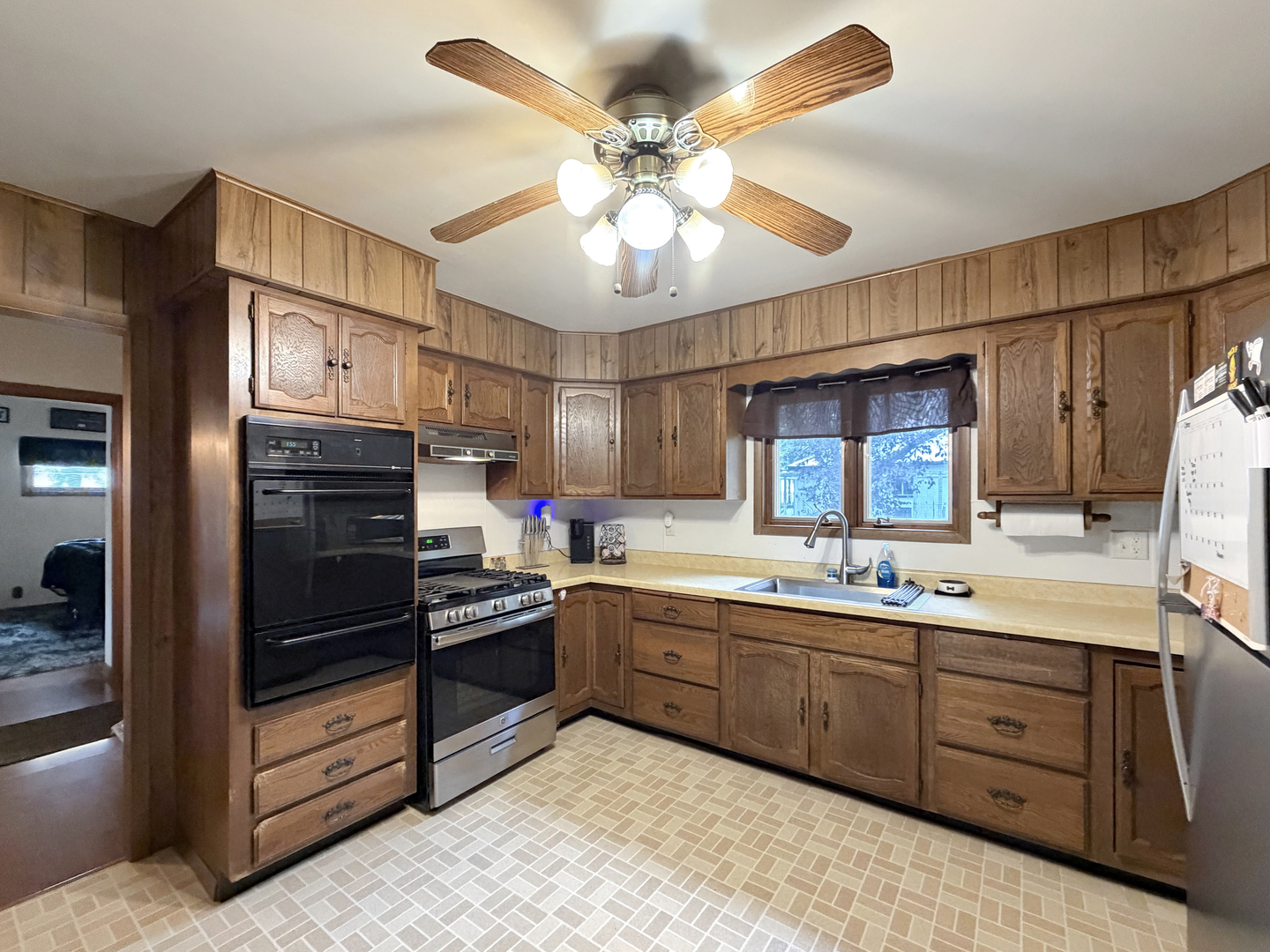 2622 S Bolton Road Property Photo 5