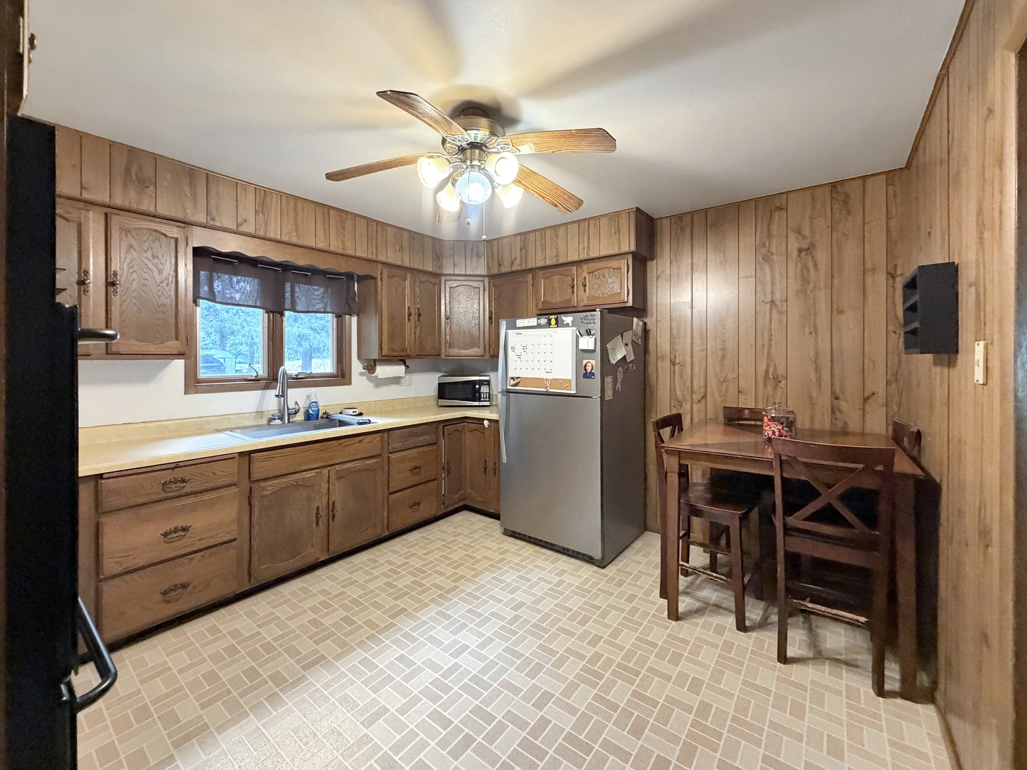 2622 S Bolton Road Property Photo 6