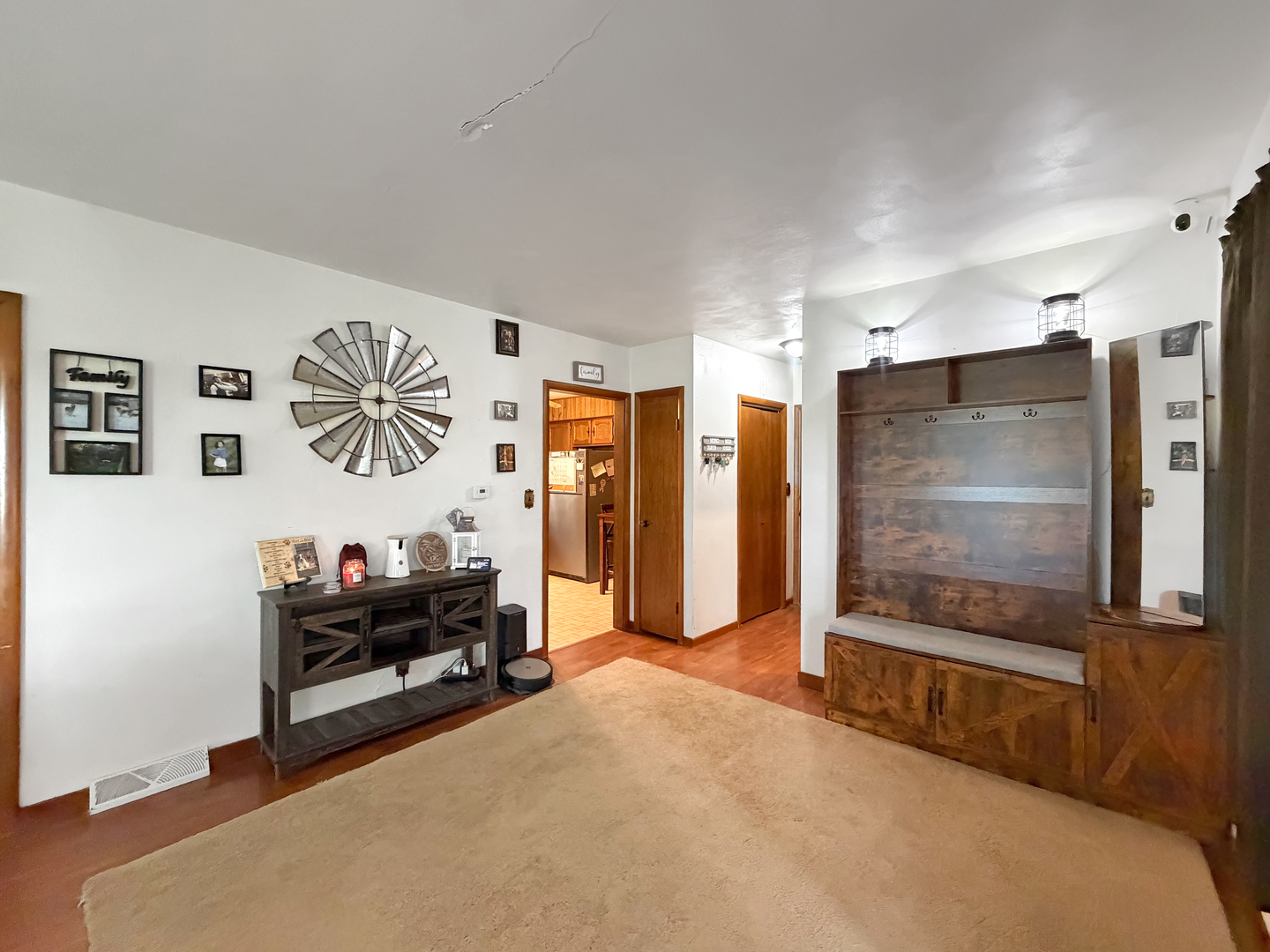 2622 S Bolton Road Property Photo 8