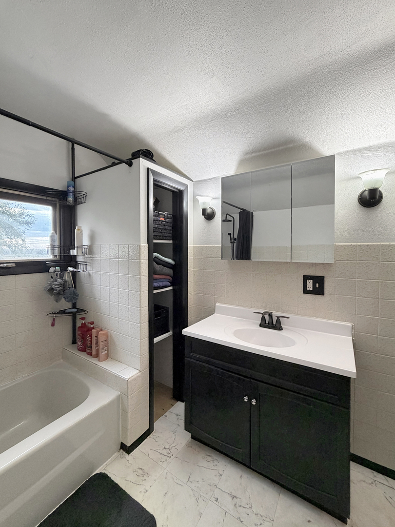 2622 S Bolton Road Property Photo 24