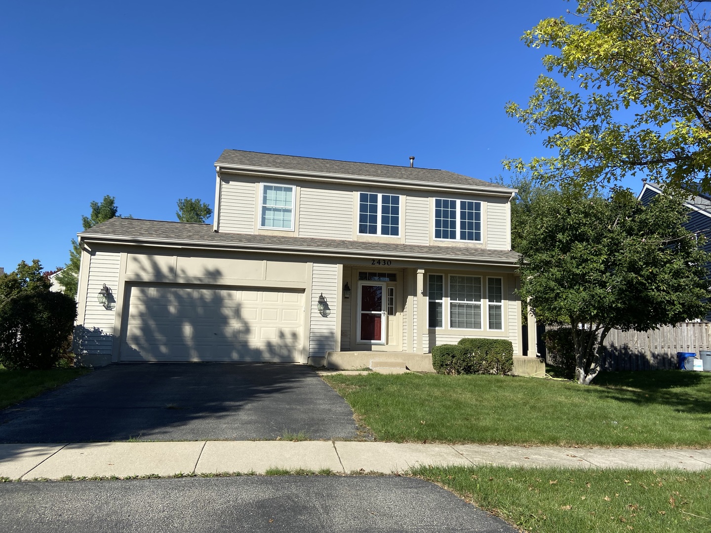 2430 Lenox Circle Property Photo 1