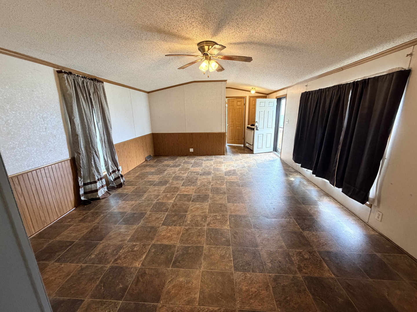802 Colorado Street 70 Property Photo 3