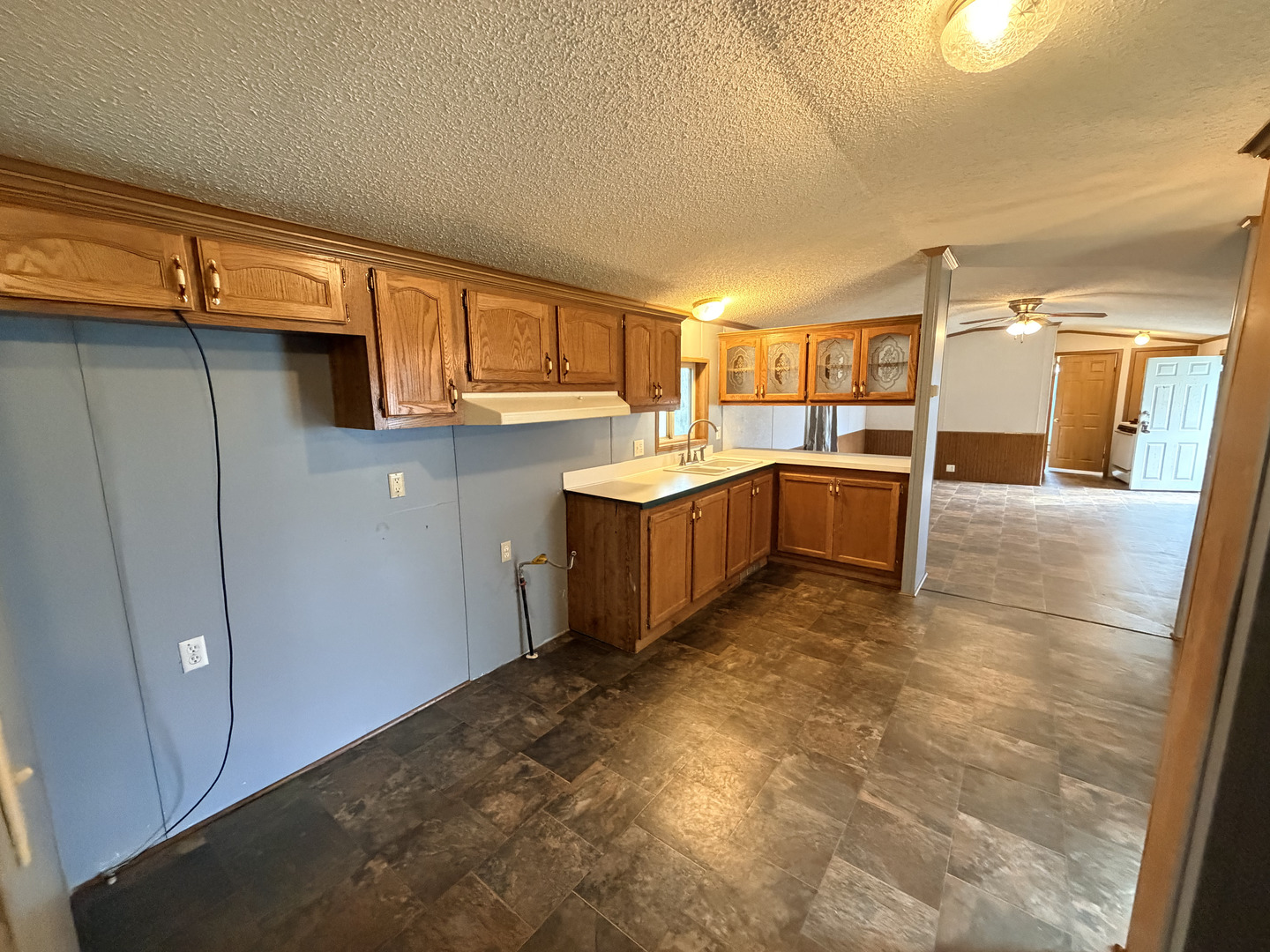802 Colorado Street 70 Property Photo 4