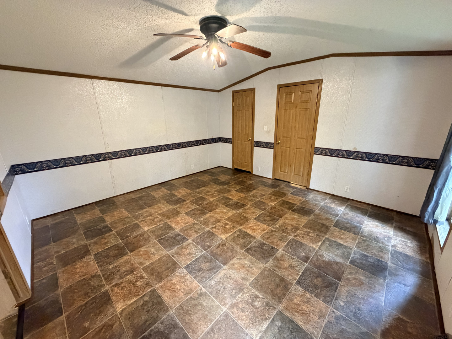 802 Colorado Street 70 Property Photo 6