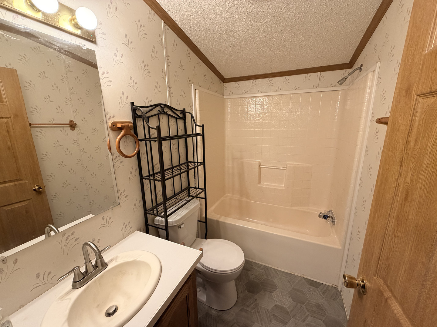 802 Colorado Street 70 Property Photo 12
