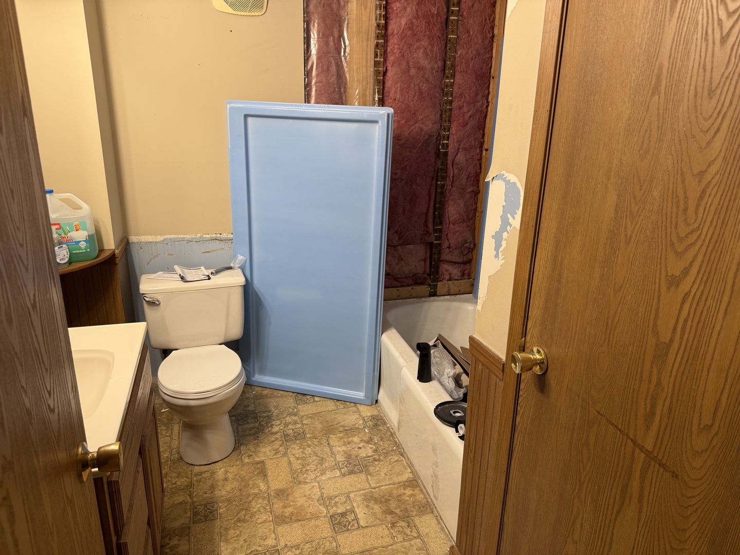 124 S Elm Street Property Photo 8