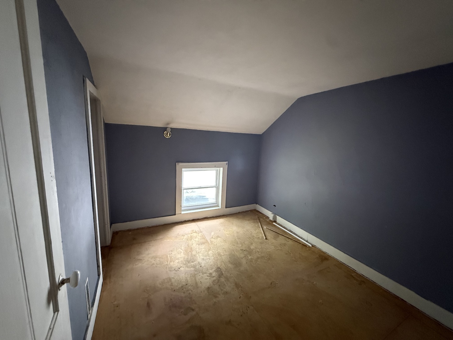 124 S Elm Street Property Photo 12