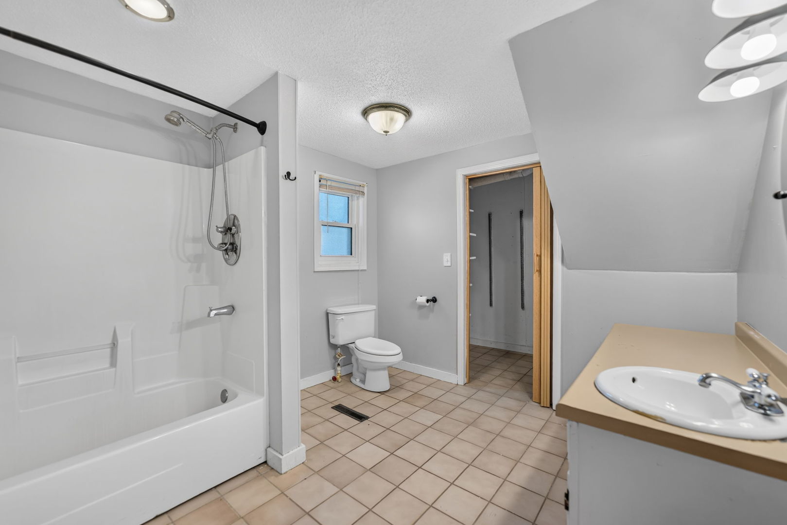 16108 Anderson Road Property Photo 27
