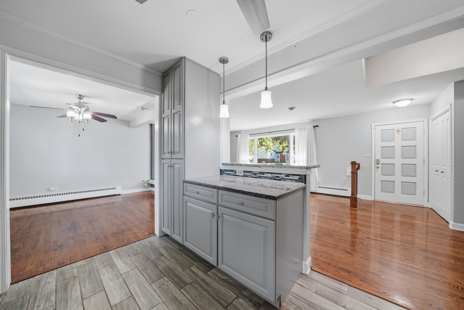 141 E Potter Street Property Photo 7
