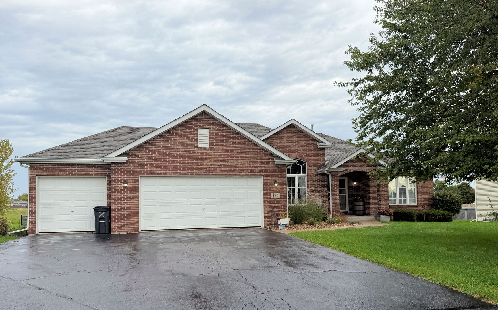 383 Red Fox Drive Property Photo 1
