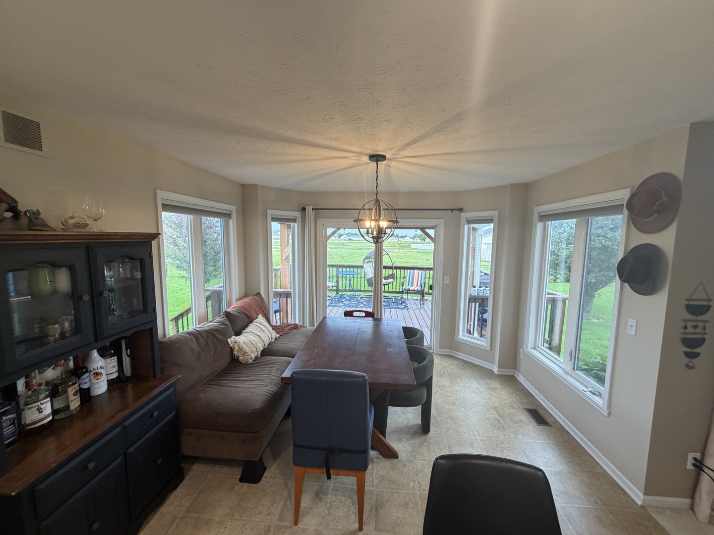 383 Red Fox Drive Property Photo 3
